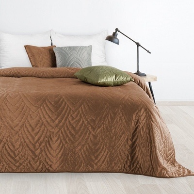 Eurofirany přehoz na postel LUIZ zo zamatu s geometrickým vzorom. hnedý 240 x 220 cm