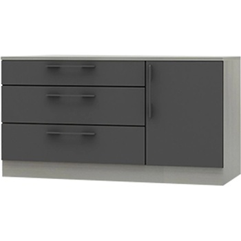 СКРИНС ТРИ ЧРКМЕДЖЕТА И ВРАТА (10123411)