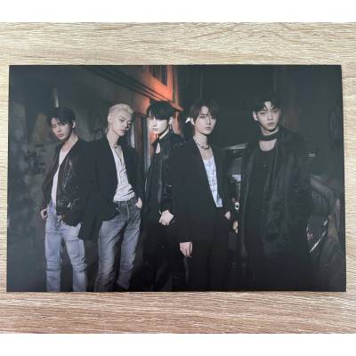 Tomorrow X Together (TXT): Minisode 2: Thursday's Child: Group Postcard
