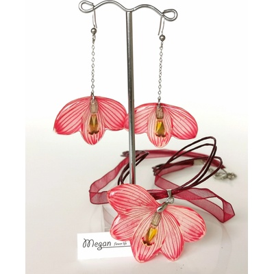 Meganflo Кокиче в червено