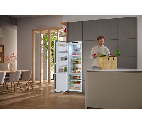 Miele K 7747 C