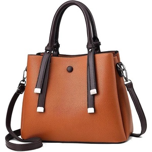 CHARON Дамска Чанта Charon Amelia, Различни цветове, Светло кафява (KW026-LIGHT-BROWN)