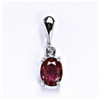 Čištín Stříbrný přívěsek se syntetickým zirkonem rubín 8x6 mm, P 1245