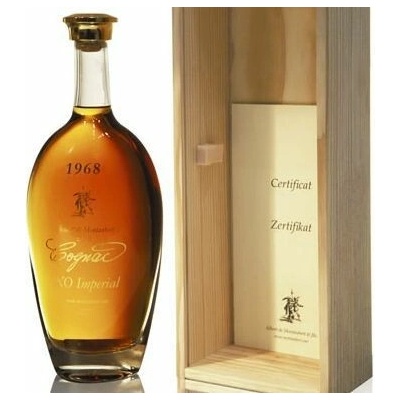 ALBERT DE MONTAUBERT COGNAC 1968 40% 0,7 l (Dřevěný obal)