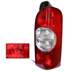  Стоп Renault Master 2003-2009 Десен M511238