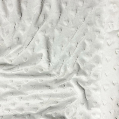 Látka minky srdička, 320 g/m², šíře 160 cm, metráž, bílá