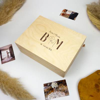 Lovelu Svatební dárkový box s gravírováním - romantická klasika
