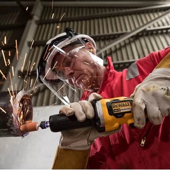 DeWALT DCG426N