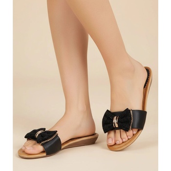 Стилни чехли в черно с панделка