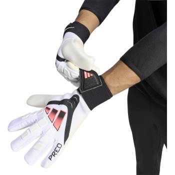 adidas Predator Competition