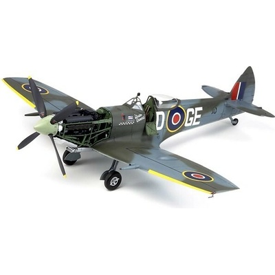 Tamiya Supermarine Spitfire Mk. XVIe 1:32
