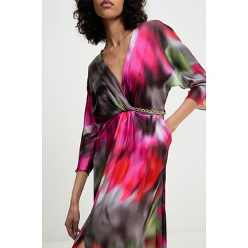 ANSWEAR Рокля Answear Lab в розово дълга разкроена (57893.tos)