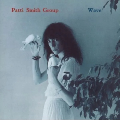 Patti Smith - Wave (LP) (0889854384913)
