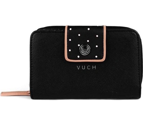 Vuch Leora