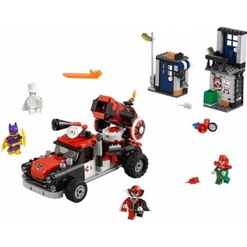 LEGO® Batman™ 70921 Harley Quinn a útok dělovou koulí