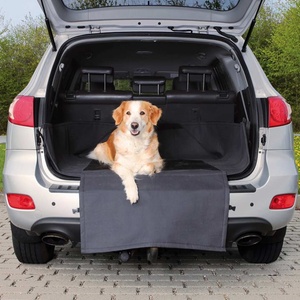 TRIXIE Car Boot Cover - Покривка, постелка за кола за кучета 164 х 125 см
