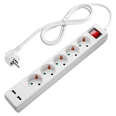 OPTONICA 5 Plug + 2 USB 1,5 m Switch (7616)