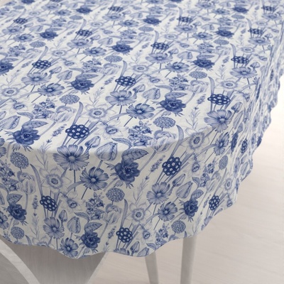 Biante Dekoračný oválny obrus PML-090 Modré jarné kvety na bielom 100x160 cm