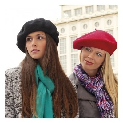 Vlněný baret jednobarevný 11 5 černá