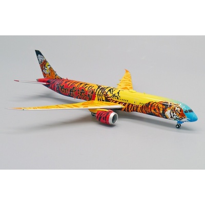 JC Wings B787-9 Year of Tiger Livery 1:400