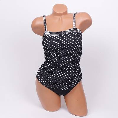 Дамски танкини в черно на бели точки - чашка b