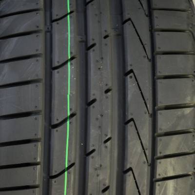 Hankook VENTUS S1 EVO2 245/45 R18 100Y