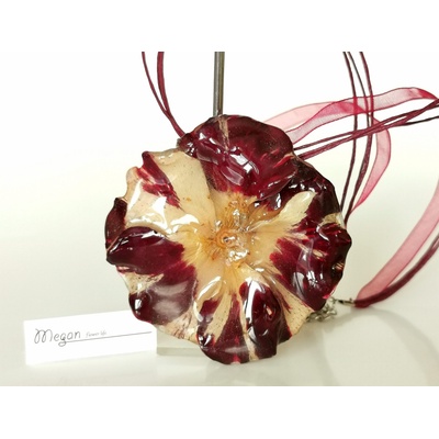 Колие "Пепел от рози