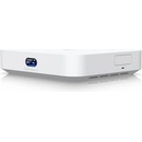 Access pointy a routery Ubiquiti UCG-Max