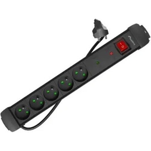 Lanberg 5 Plug 1,5 m Switch (SP1-05E-0150-BK)