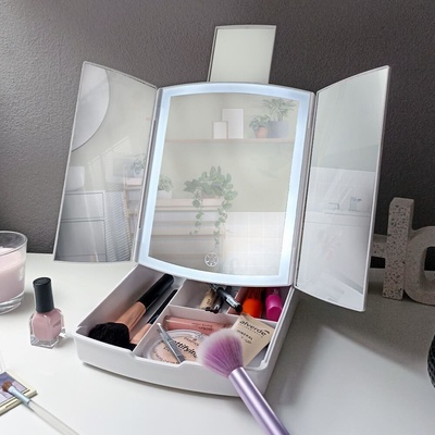 Miror S LED osvetlením Skladacie kozmetické zrkadlo