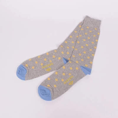 Свежи мъжки чорапи в сиво и синьо с жълти точки