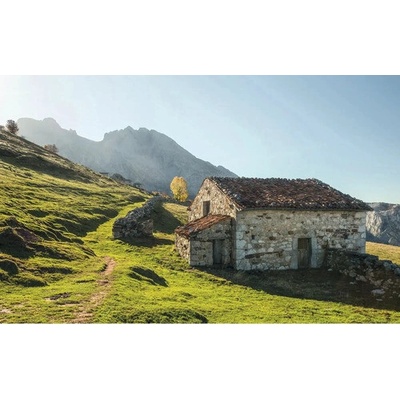 SHX9-068 Fototapeta vliesová Picos de Europe Alm rozměry 450x280 cm