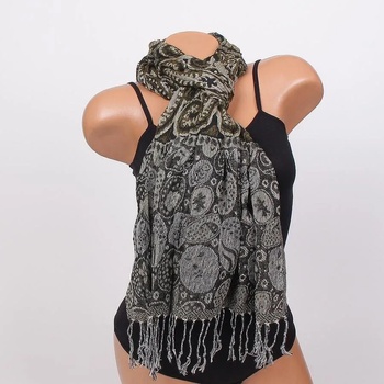 Image 1 of Дамски шал с ефектен десен в черно, бяло и зелено