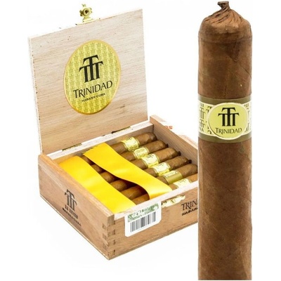 Trinidad REYES 24 ks