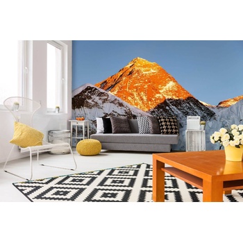 DIMEX ART s. r. o Самозалепваща се флизелинова фототапета вечерна гледка към връх еверест 375 x 250 см