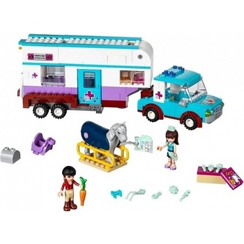 LEGO® FRIENDS 41125 kamion na přepravu koní