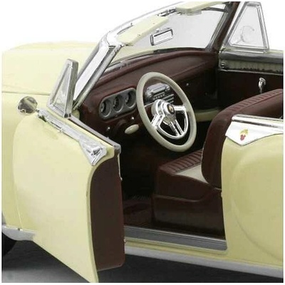 Welly Packard Caribbean 1953 kabriolet zelený 1:28