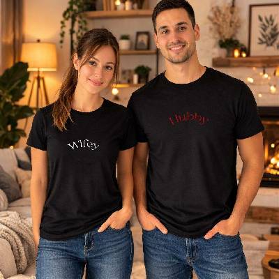 Trička s potiskem WIFEY a HUBBY, pro pár Barva: Černá, Velikosti: On M Ona XL, Varianta potisku: Uprostřed na hrudi