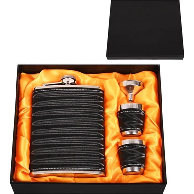 Комплект манерка с аксесоари /кожа и метал/ (К85881)