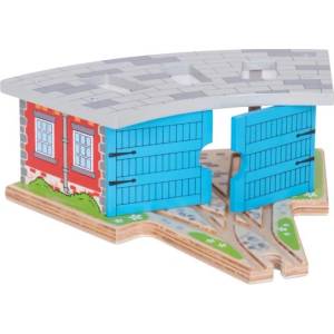 Bigjigs Rail Тройно депо с врата (BJT119)