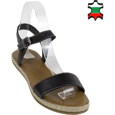 Български обувки Дамски сандали от естествена кожа в черен цвят 33745