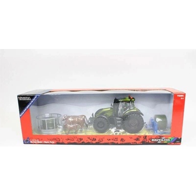 Britains Valtra T254 Tractor With Playset Fleming Bale Lifter 2019 Zelená 1:32