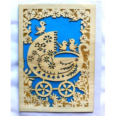 Dřevěné přání k narození miminka – chlapeček, modré, formát A5, originální gravírovaná tabulka