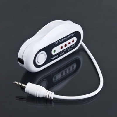 4 канален LCD Wireless Audio FM трансмитер MP3 MP4 iphone4 (fm-white-230)
