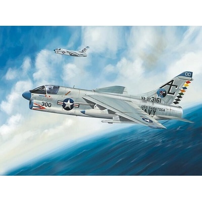 Hobby Boss LTV A-7A Corsair II 1:48