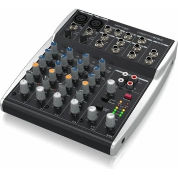 Behringer 802S