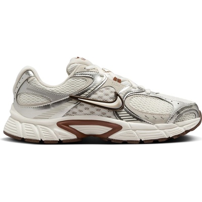 Nike V5 RNR - Off White/Brown