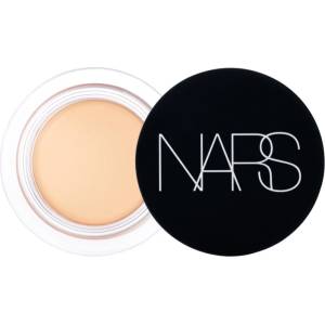 NARS Soft Matte Complete Concealer матиращ коректор за пълно покритие цвят CAFE AU LAIT 6.2 гр