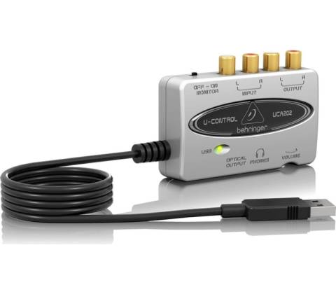 Behringer UCA202
