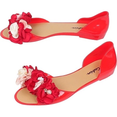 Летни силиконови обувки в червено с декоративни цветя